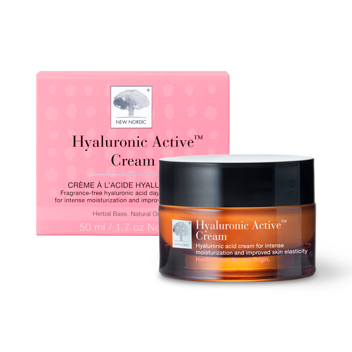 New Nordic Hyaluronic Active™ Cream, deeply moisturises, improves elasticity, and reduces wrinkles with hyaluronic acid and sea buckthorn.